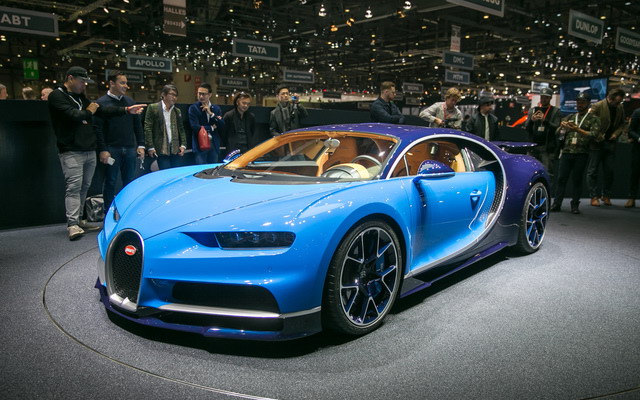 Bugatti показал самый быстрый серийный автомобиль планеты